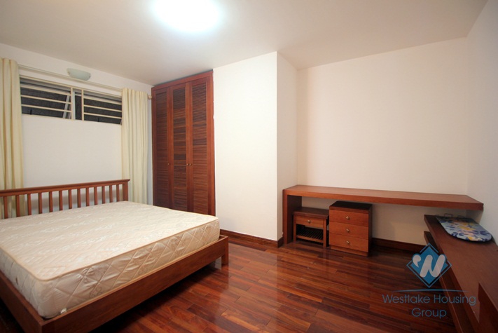 Cheap price furnished apartment with 3 bedrooms for rent in Westlake Tay Ho, Hanoi